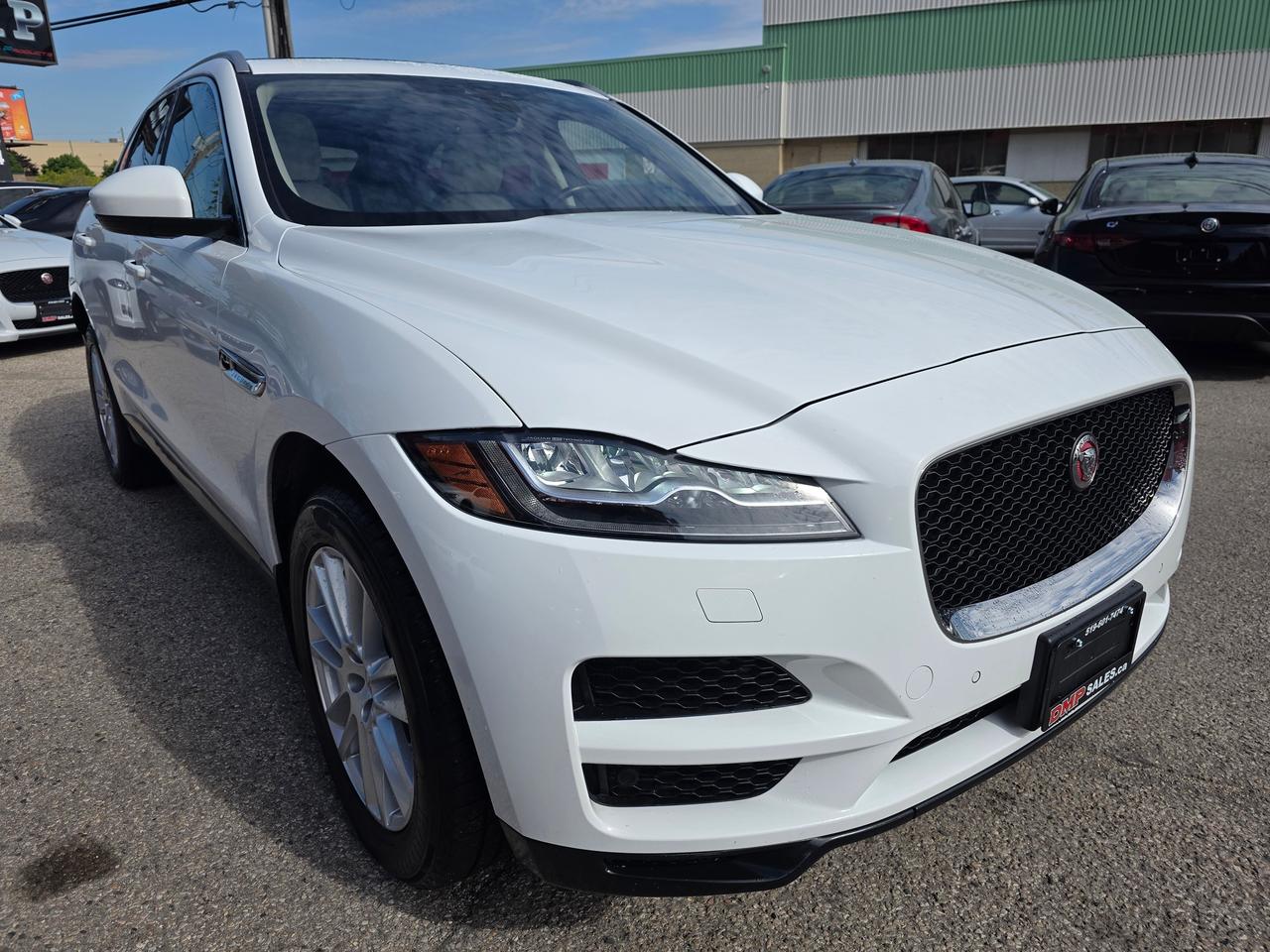 2018 Jaguar F-PACE 25t AWD Prestige Photo
