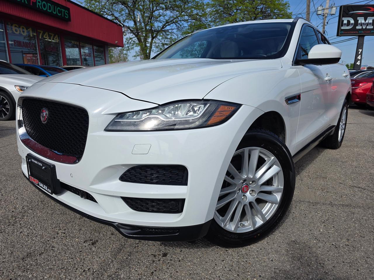 2018 Jaguar F-PACE 25t AWD Prestige Photo