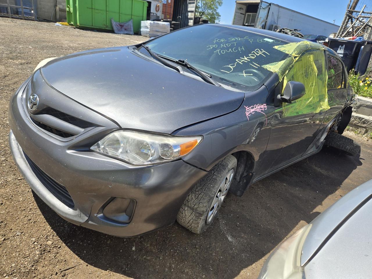 2011 Toyota Corolla LE - Photo #1