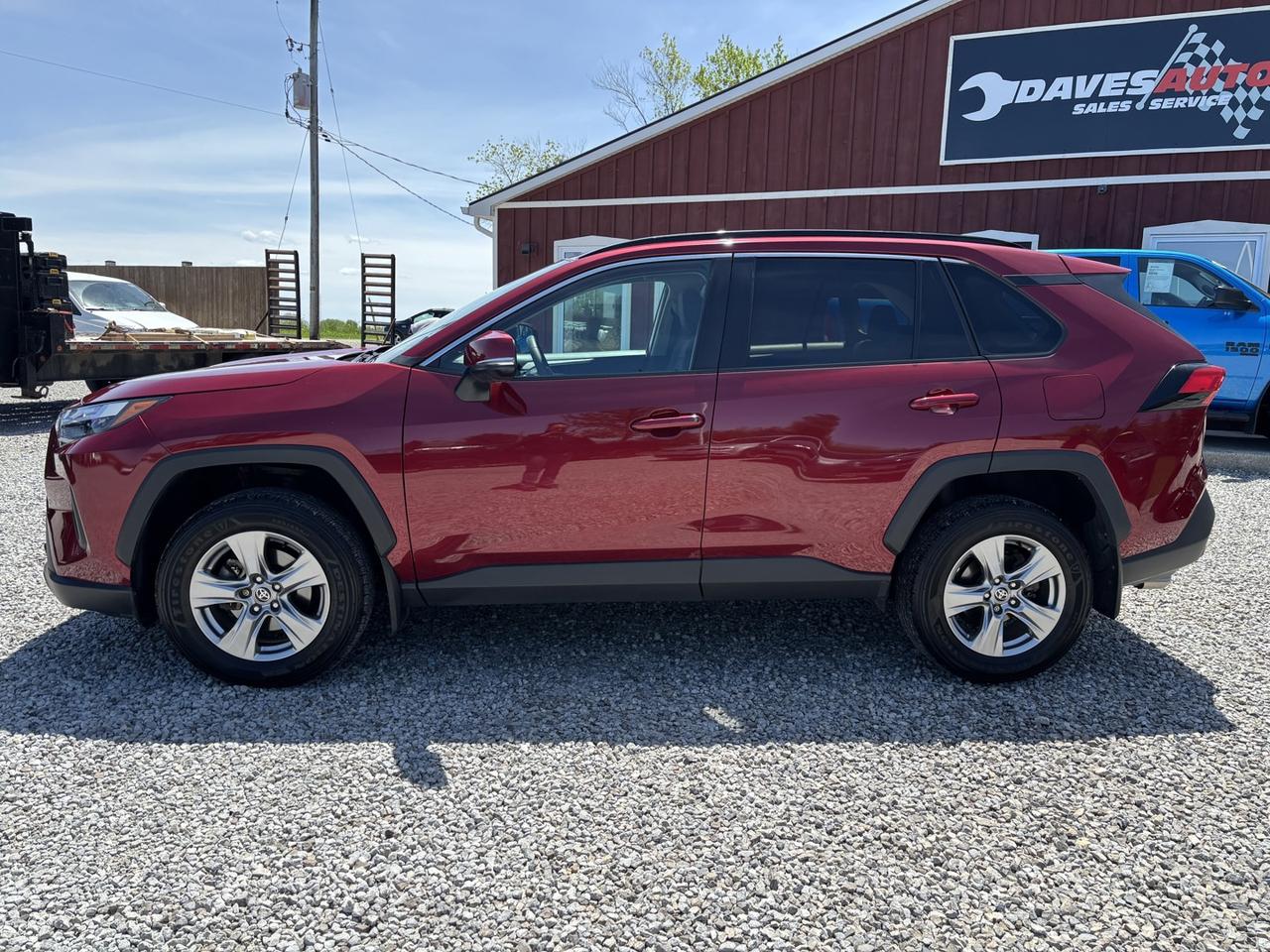 2023 Toyota RAV4 XLE Photo