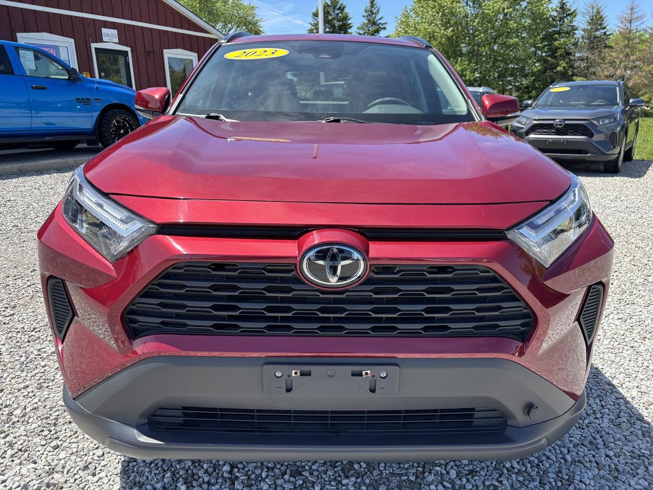 2023 Toyota RAV4 XLE Photo