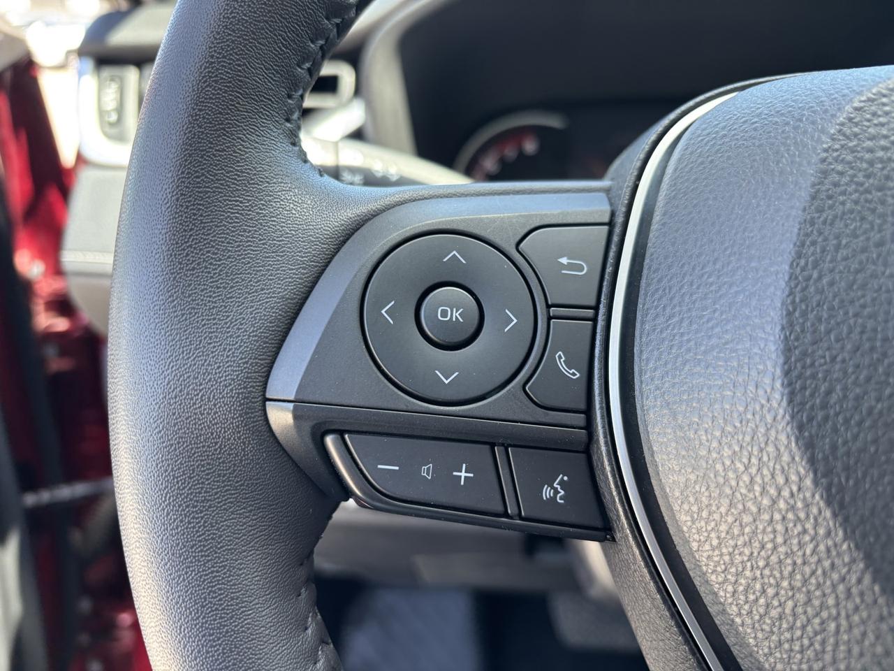 2023 Toyota RAV4 XLE Photo