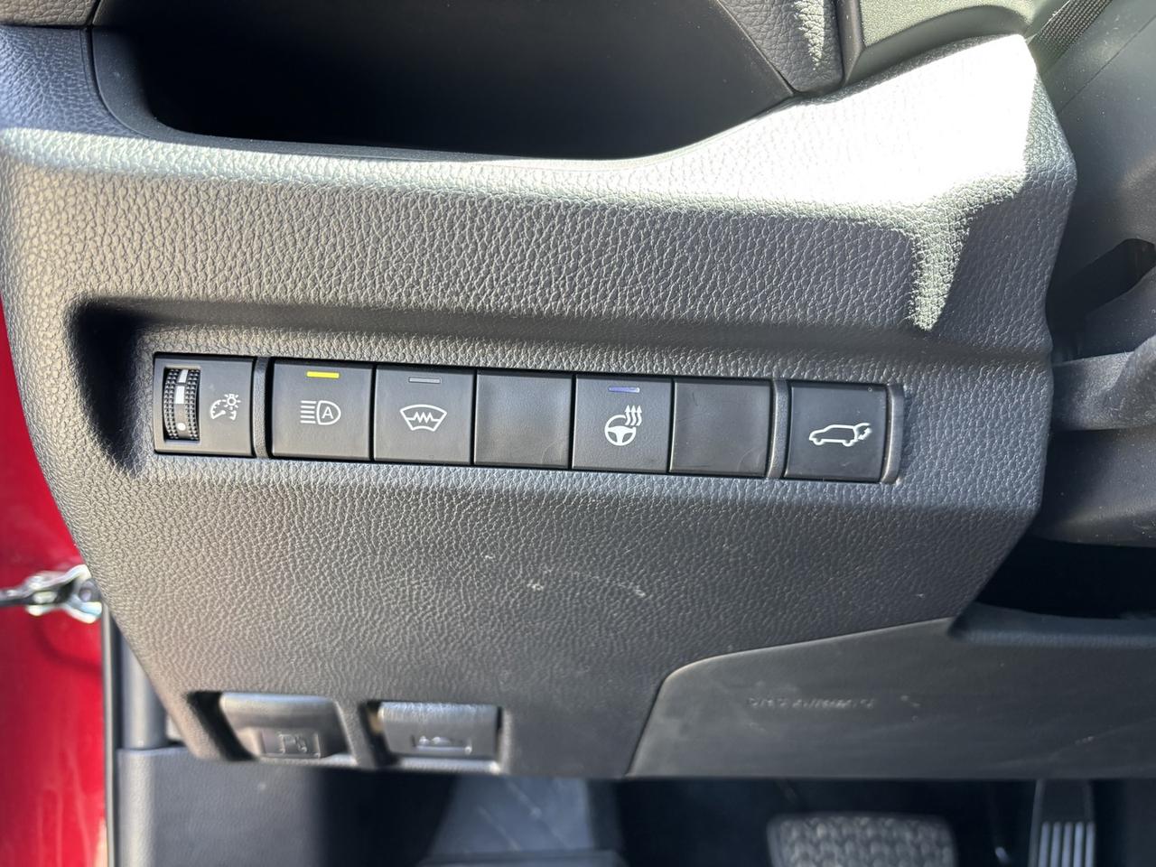 2023 Toyota RAV4 XLE Photo