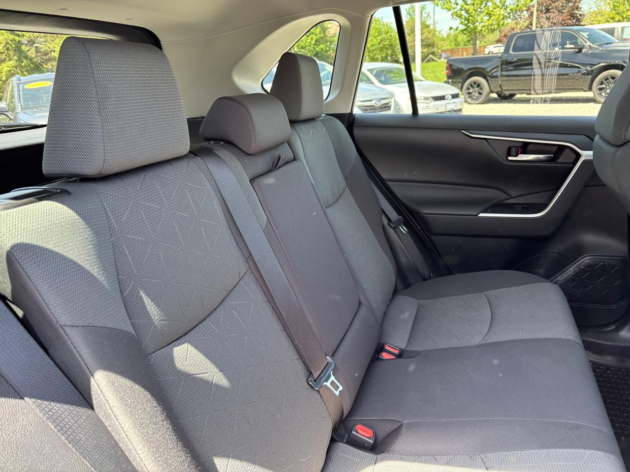 2023 Toyota RAV4 XLE Photo
