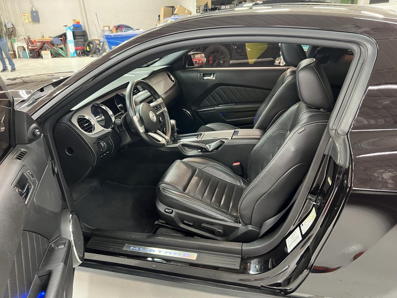2012 Ford Mustang GT Coyote Lava Red Glass Roof, Very Rare Photo4