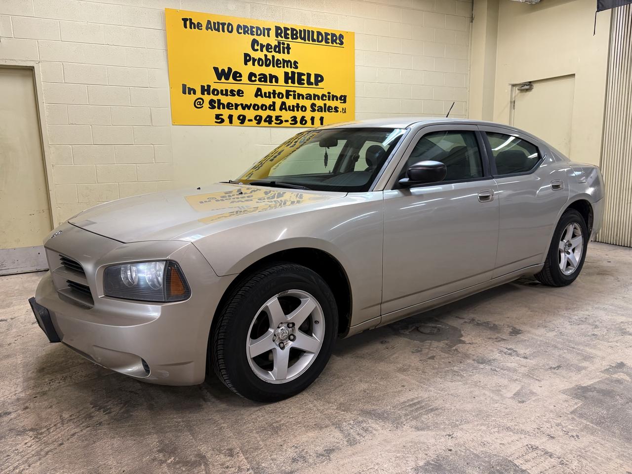 2008 Dodge Charger SE Photo2