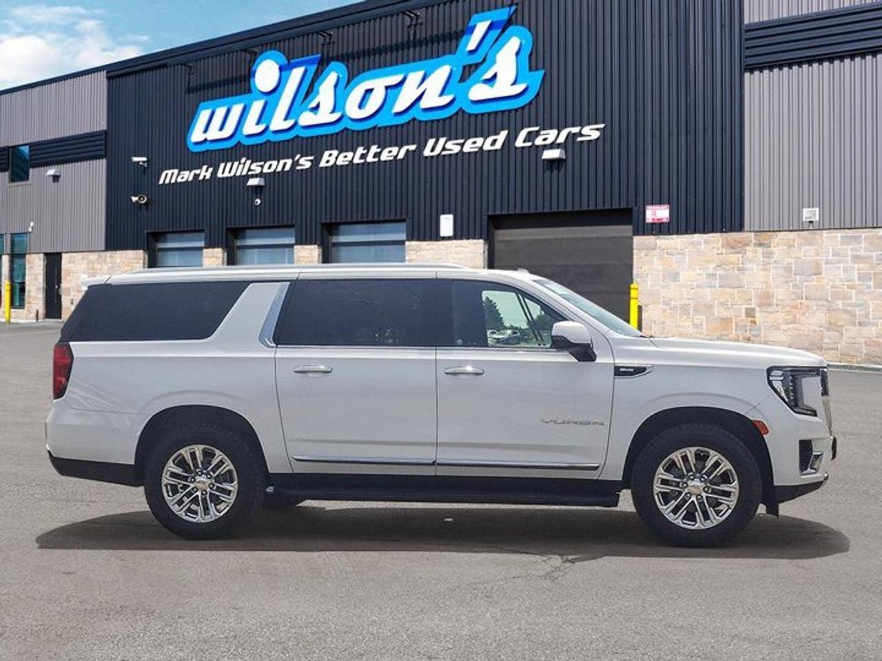2024 GMC Yukon XL SLT 4WD | Luxury Pkg | Leather | Sunroof | 360 Camera | Adaptive Cruise | Heated Wheel | and More ! Photo