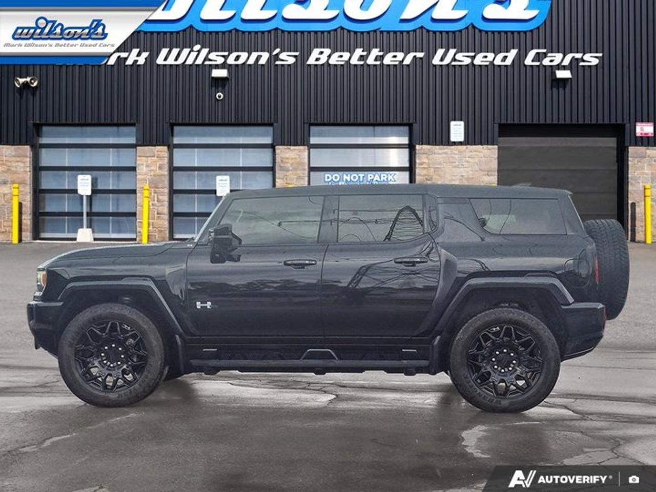 2024 GMC HUMMER EV SUV 2X 4WD | Convertible Hardtop | Void Black | Leather | Cooled + Heated Seats | Heated Wheel and More! Photo