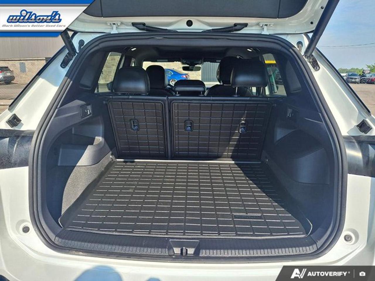 2026 Volkswagen Tiguan Comfortline R-Line Black Edition AWD | Leather | Sunroof | Heated Wheel + Seats | and More ! Photo