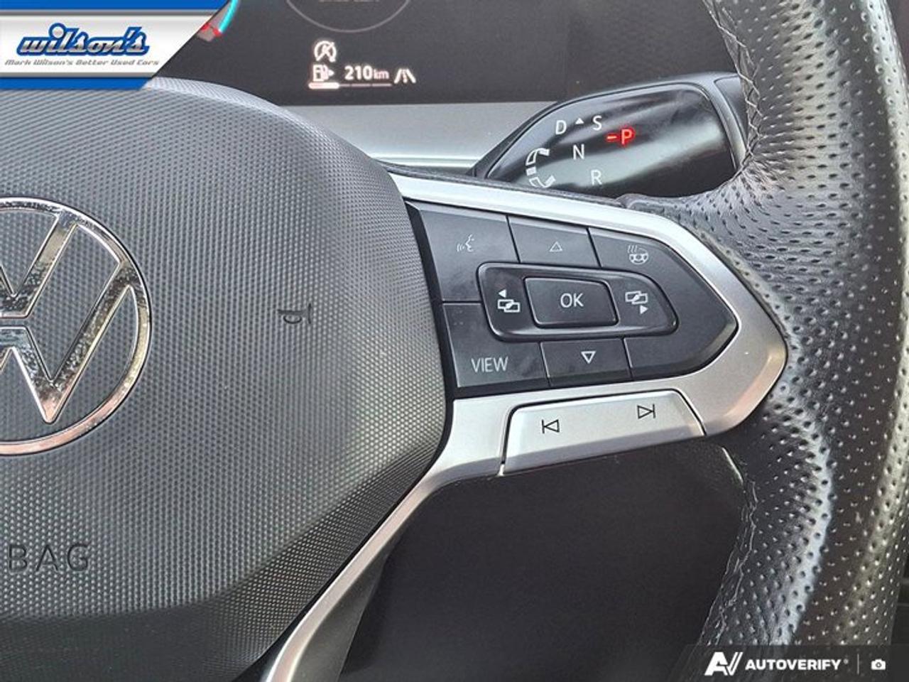 2026 Volkswagen Tiguan Comfortline R-Line Black Edition AWD | Leather | Sunroof | Heated Wheel + Seats | and More ! Photo