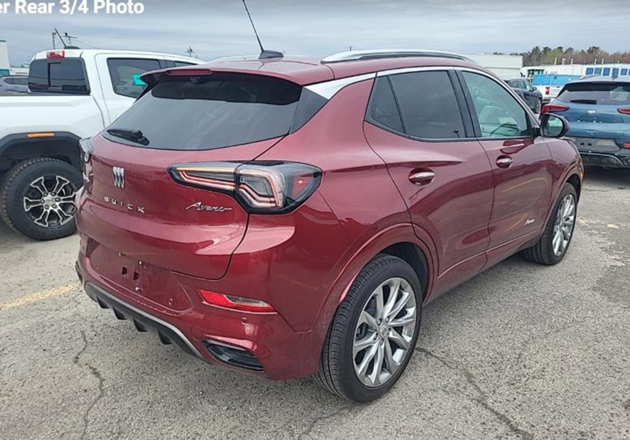 2024 Buick Encore GX Avenir AWD | Leather | Sunroof | Adaptive Cruise | 360 Camera | Heated Wheel + Seats | and More ! Photo3