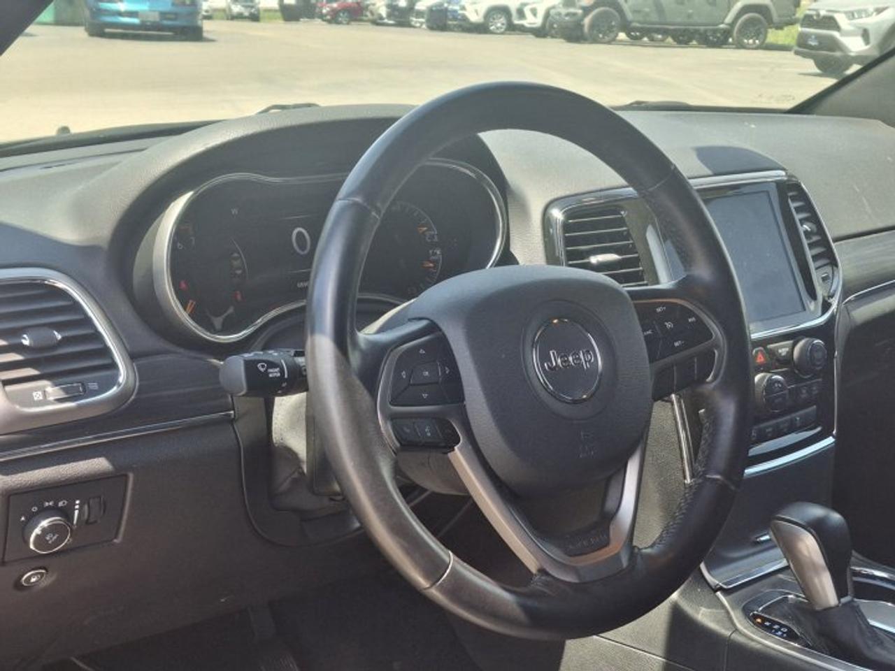 2021 Jeep Grand Cherokee Limited 4X4 | Leather | Sunroof | Nav | Heated Wheel + Seats | Power Liftgate | CarPlay and More ! Photo