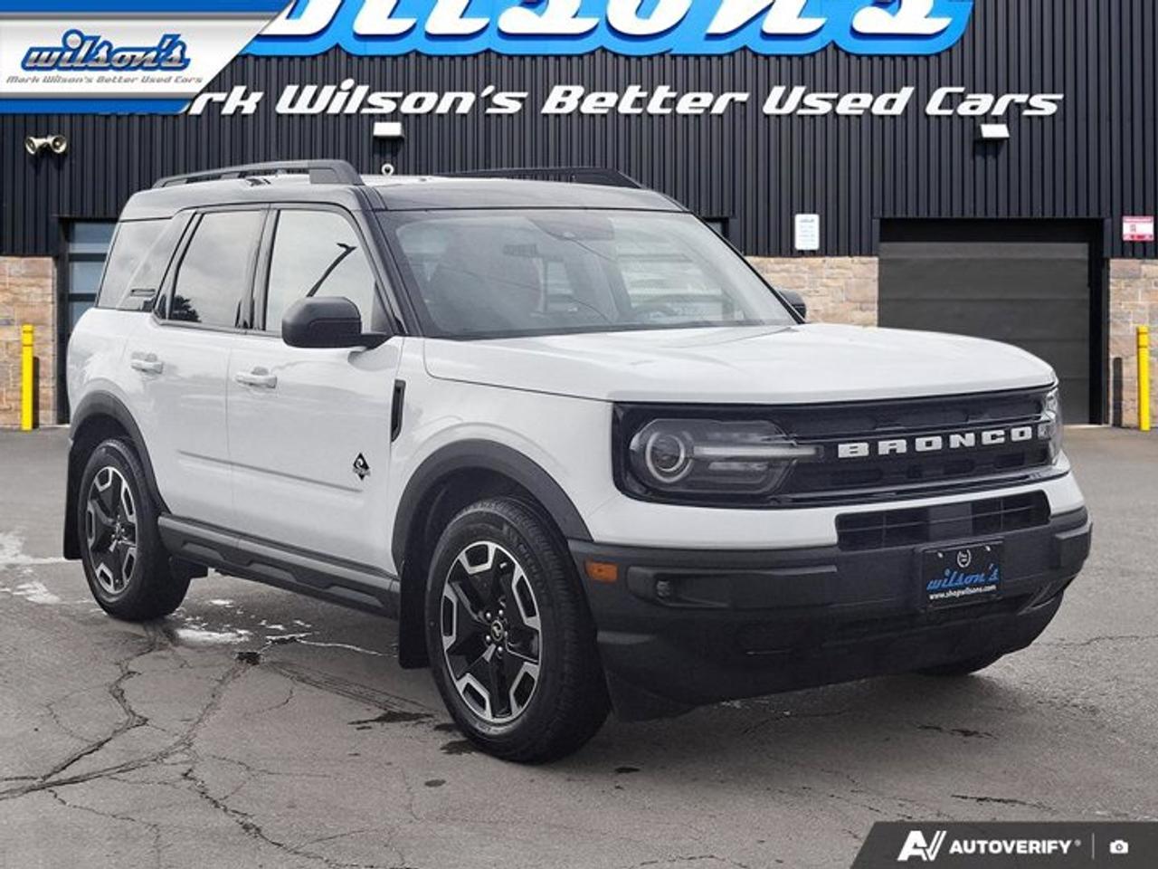 2021 Ford Bronco Sport Outer Banks 4WD | Sunroof | Tow Package | Adaptive Cruise | Heated Wheel + Seats | and More ! Photo