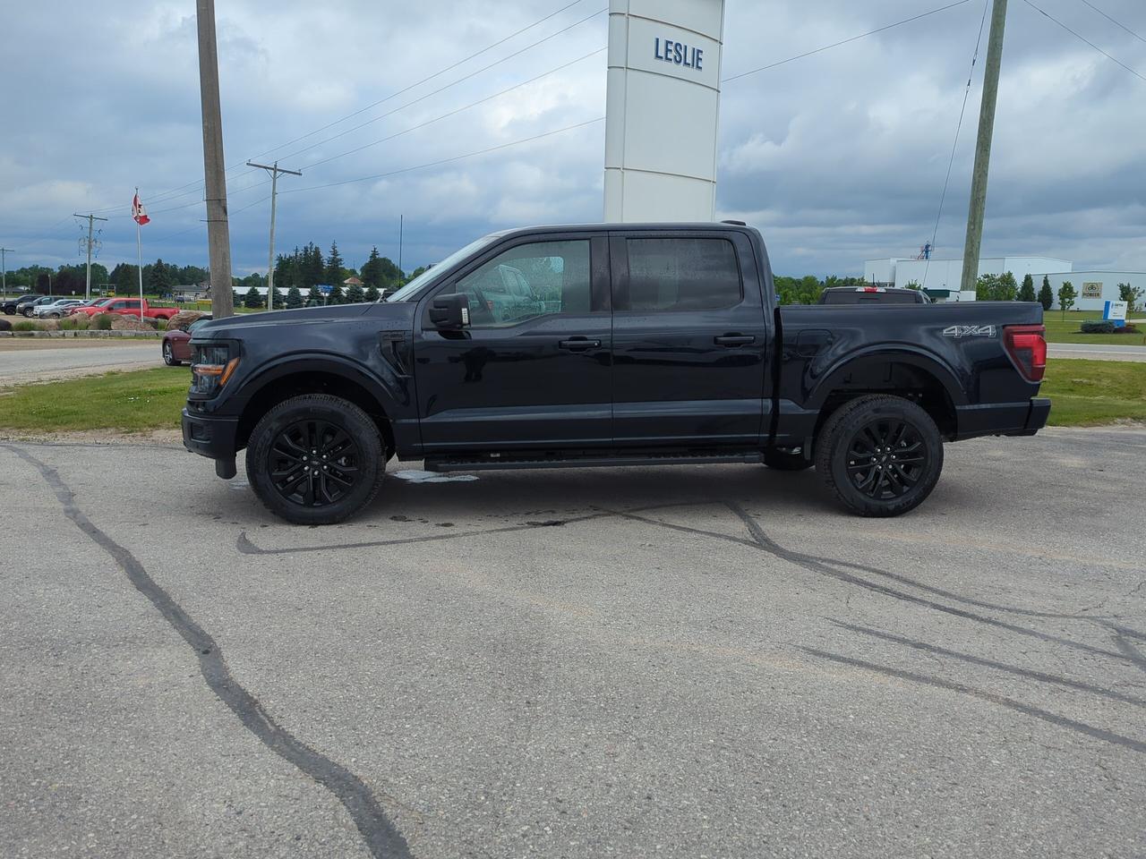 2026 Ford F-150 XLT SuperCrew 302A 4x4 Photo2