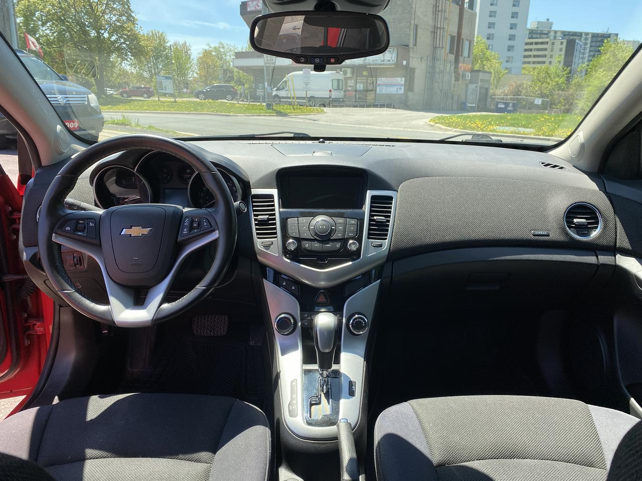 2014 Chevrolet Cruze 1.4L Gas Saver/Automatic/Bluetooth/Baackup Camera Photo
