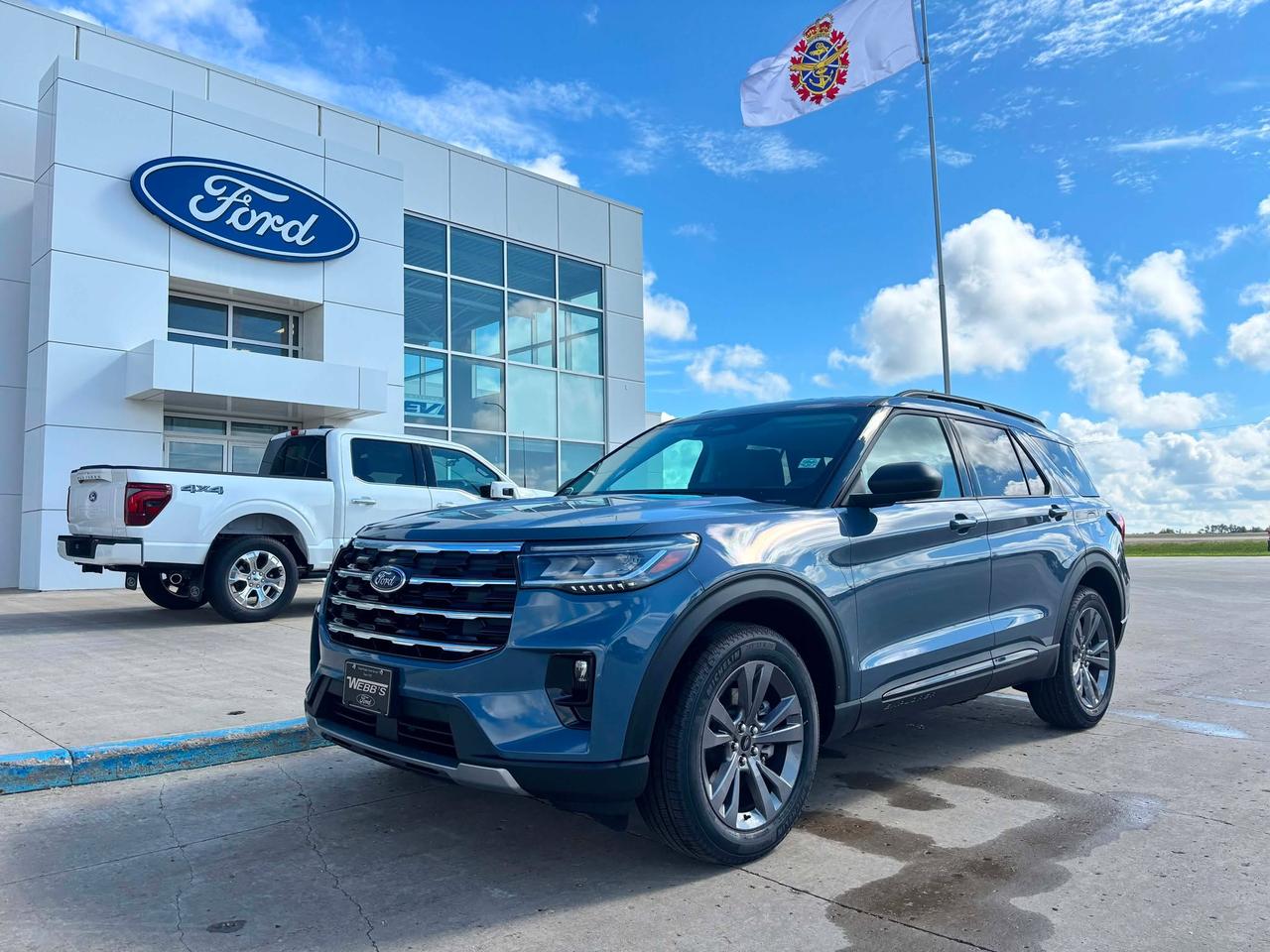 2026 Ford Explorer Active w/200A Pkg 4WD