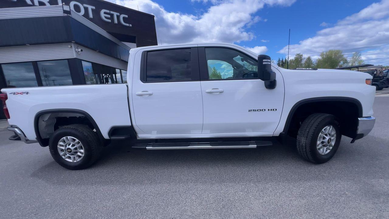 2025 Chevrolet Silverado 2500 HD LT 4X4, HEATED FRONT SEATS, NAV, CRUISE CONTROL, SIRIUS XM, BACK UP CAM!! Photo