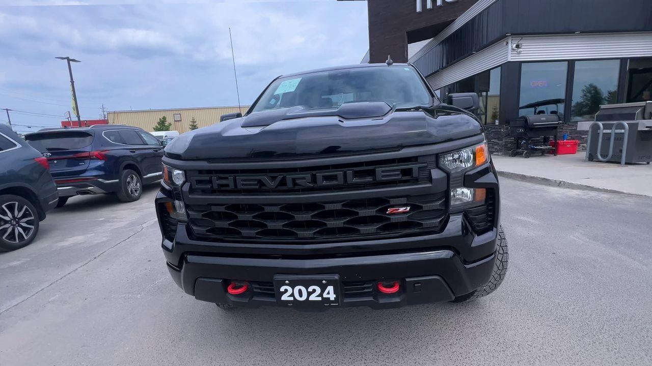 2024 Chevrolet Silverado 1500 Custom Trail Boss 4X4, REMOTE START, CRUISE CONTROL, SIRIUS XM, BACK UP CAM!! Photo