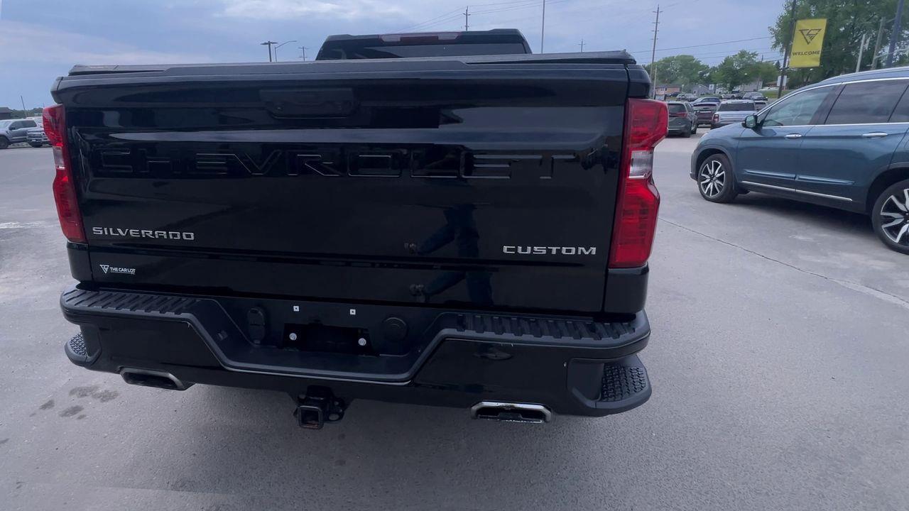 2024 Chevrolet Silverado 1500 Custom Trail Boss 4X4, REMOTE START, CRUISE CONTROL, SIRIUS XM, BACK UP CAM!! Photo
