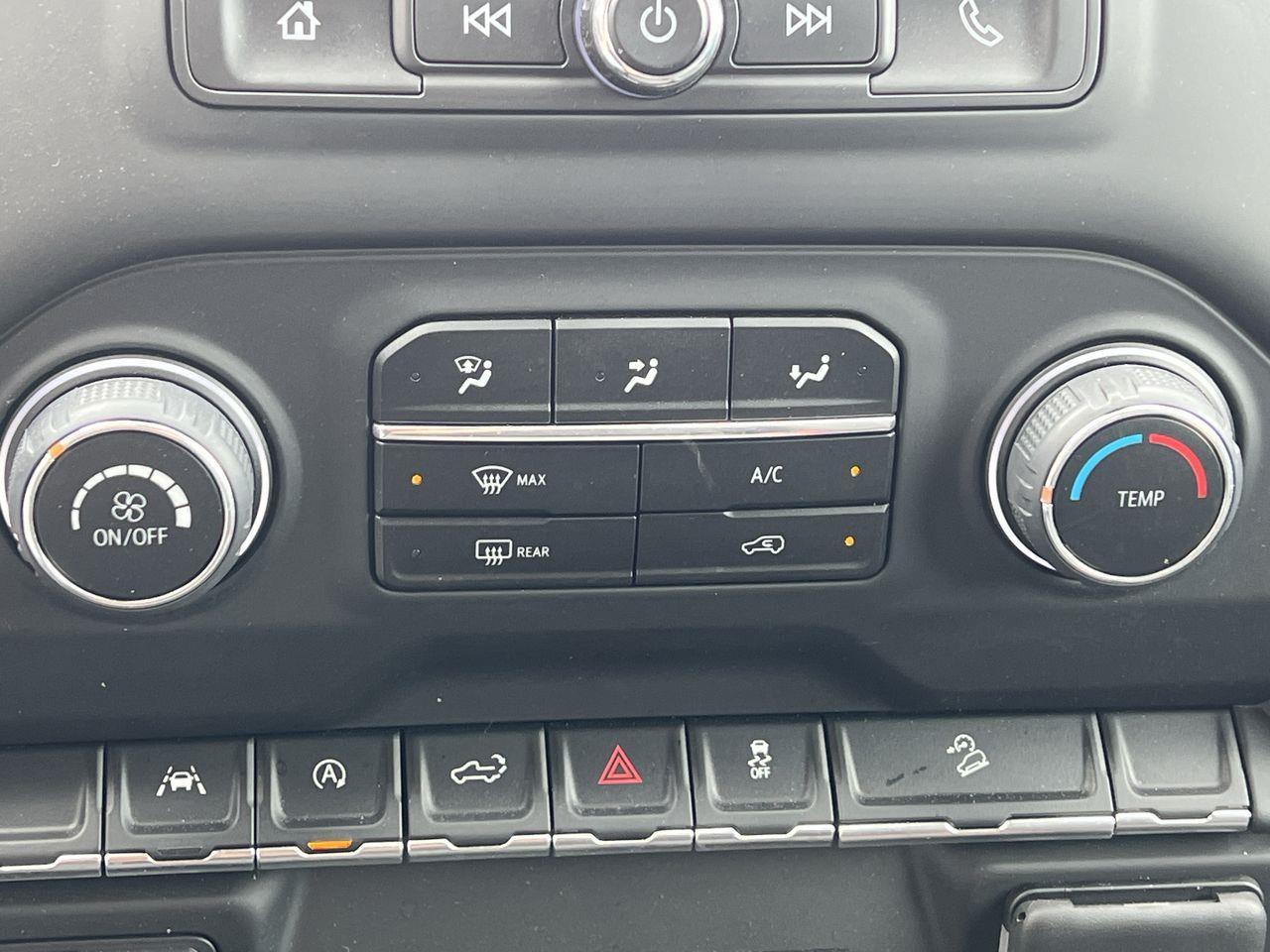 2024 Chevrolet Silverado 1500 Custom Trail Boss 4X4, REMOTE START, CRUISE CONTROL, SIRIUS XM, BACK UP CAM!! Photo