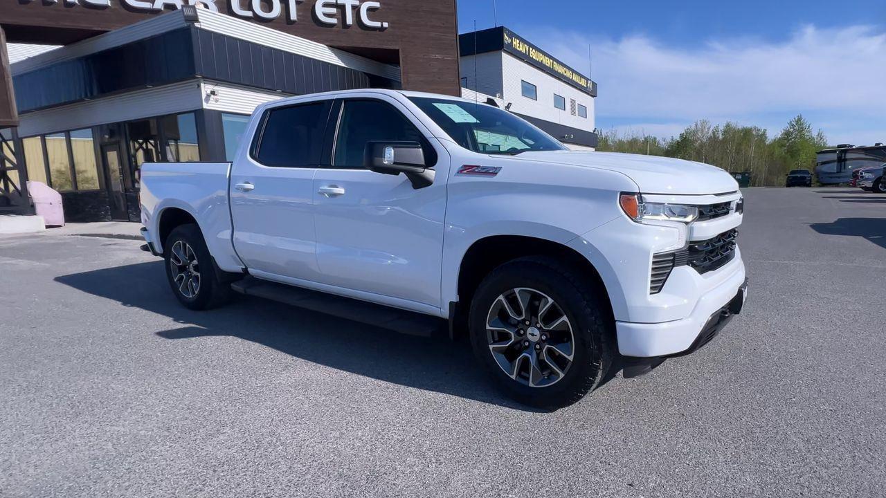2024 Chevrolet Silverado 1500 RST 4X4, REMOTE START, HEATED FRONT SEATS, SIRIUS XM, CRUISE CONTROL, BACK UP CAM!! Photo