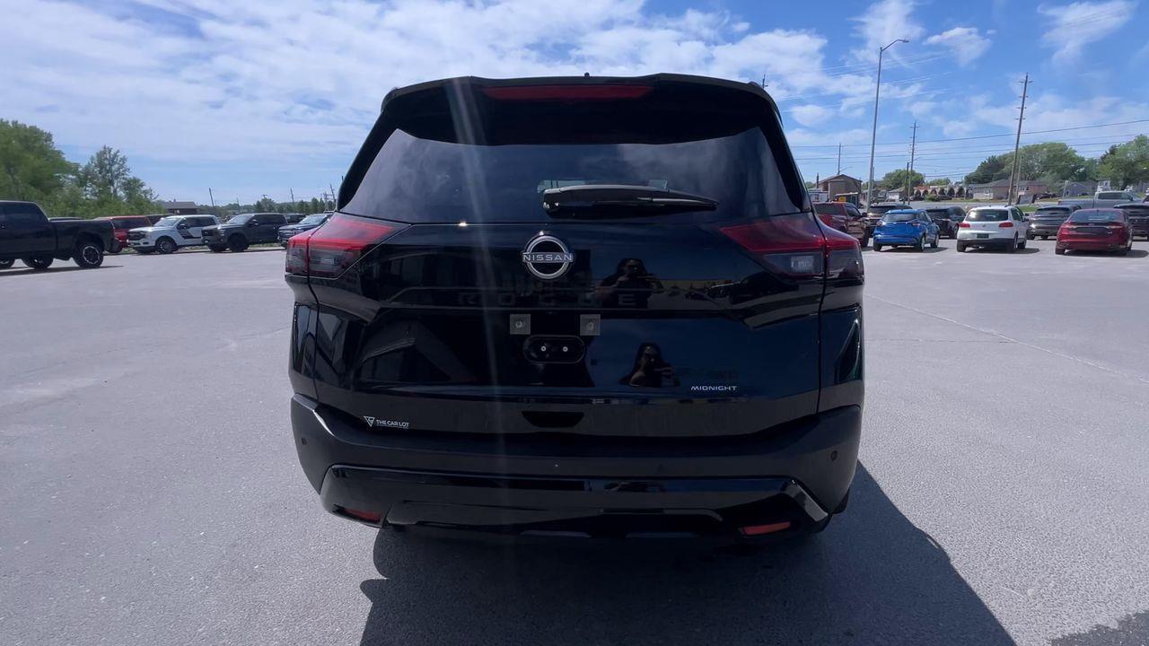 2023 Nissan Rogue SV Midnight Edition AWD, REMOTE START, HEATED FRONT SEATS, CRUISE CONTROL, MOONROOF, SIRIUS XM, BACK UP CAM!! Photo2