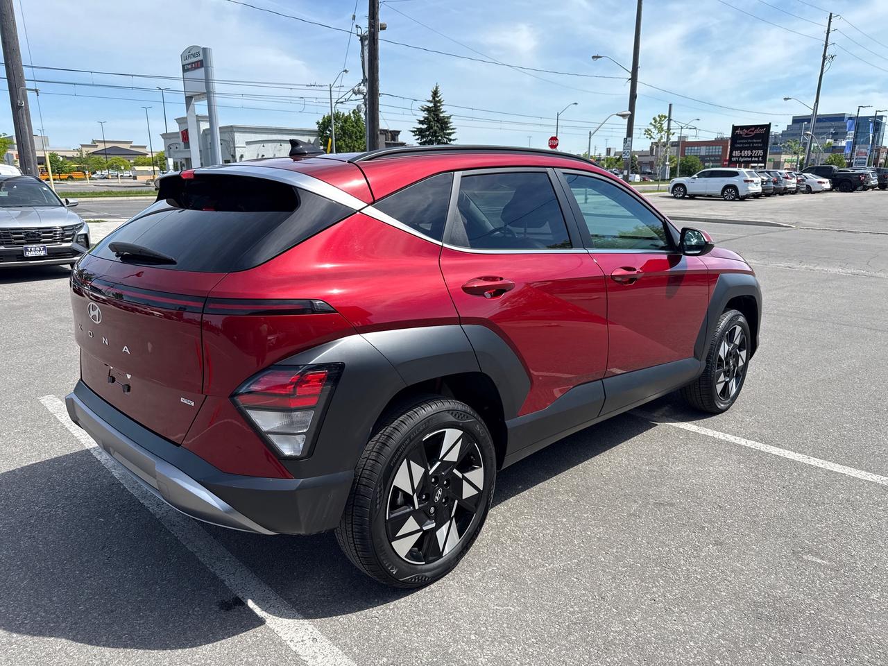 2024 Hyundai KONA 2.0L Preferred w/Trend Package Photo4