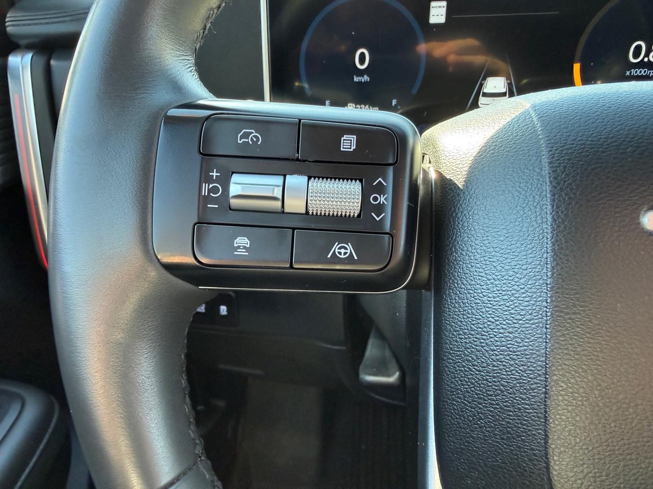2024 Hyundai Santa Fe Luxury NAV! Sunroof! Leather! 7Pass! Photo