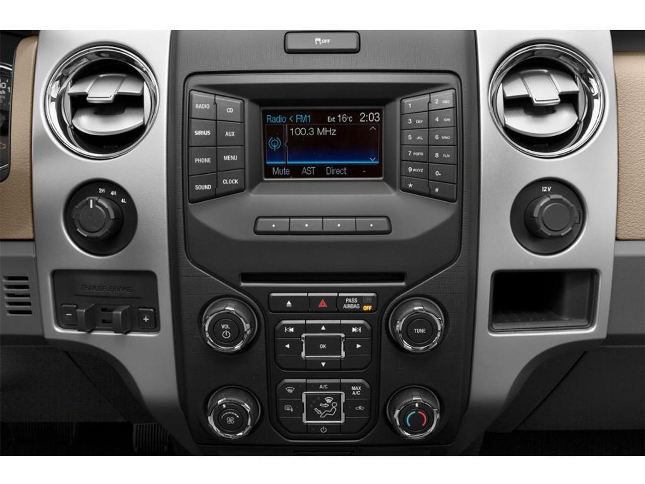 2014 Ford F-150 XLT Photo