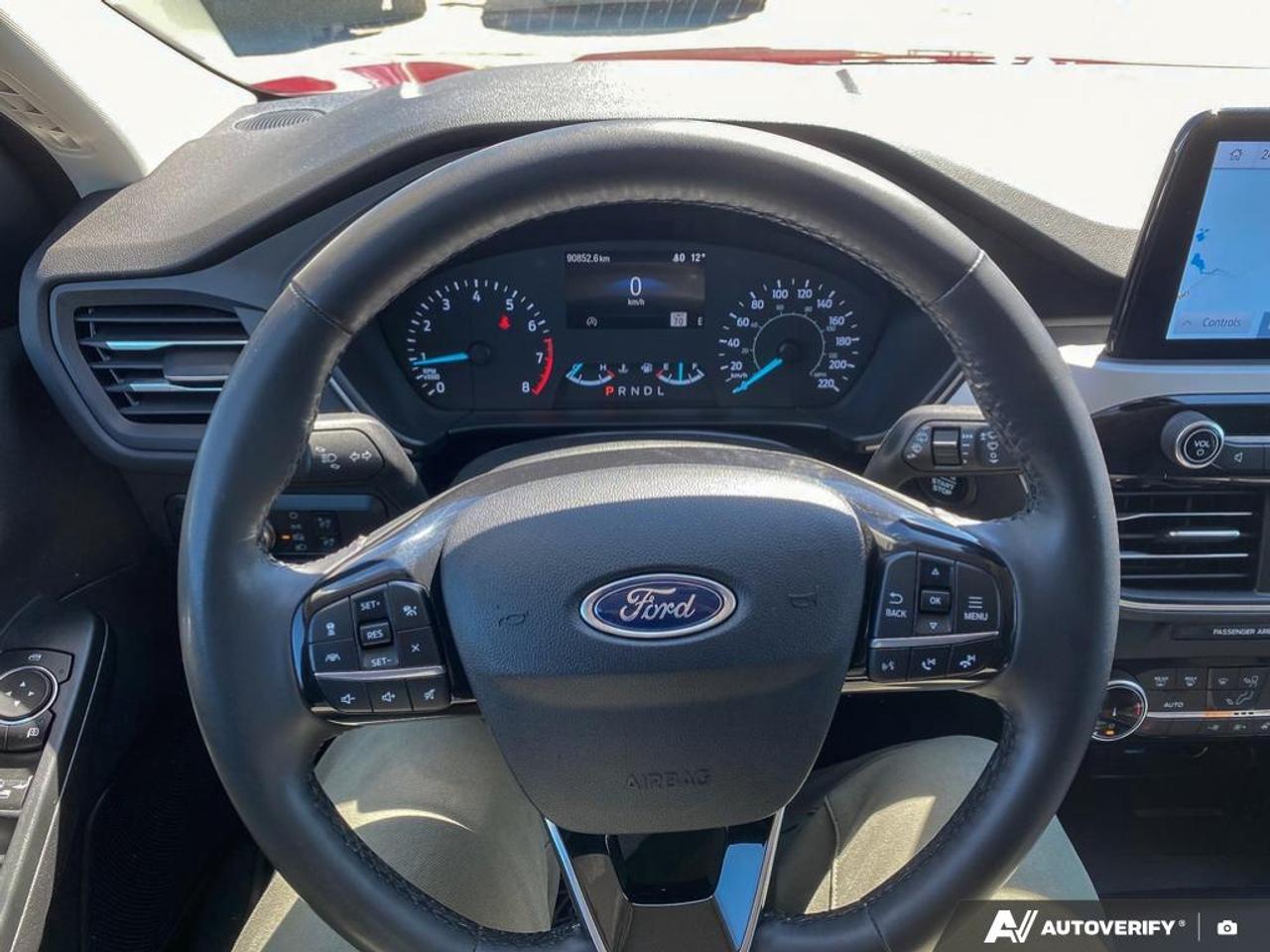 2022 Ford Escape SEL AWD | 1.5L | PANO ROOF Photo