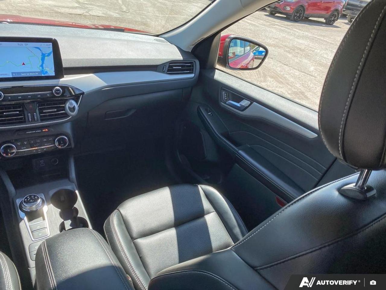 2022 Ford Escape SEL AWD | 1.5L | PANO ROOF Photo