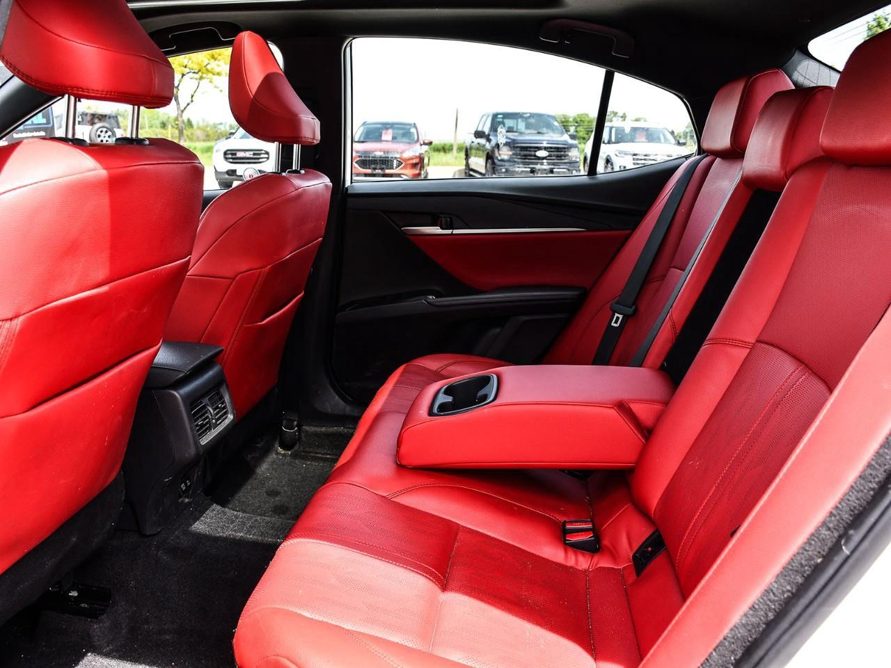 2025 Toyota Camry XSE AWD | SUNROOF | HTD & COOLED SEATS Photo