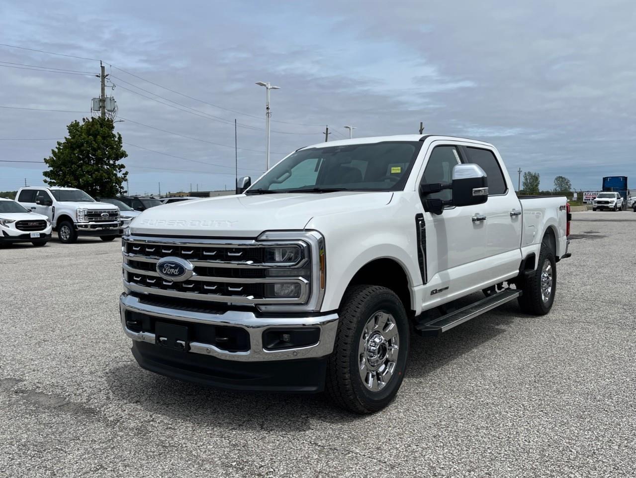 2026 Ford F-250 LARIAT Photo3