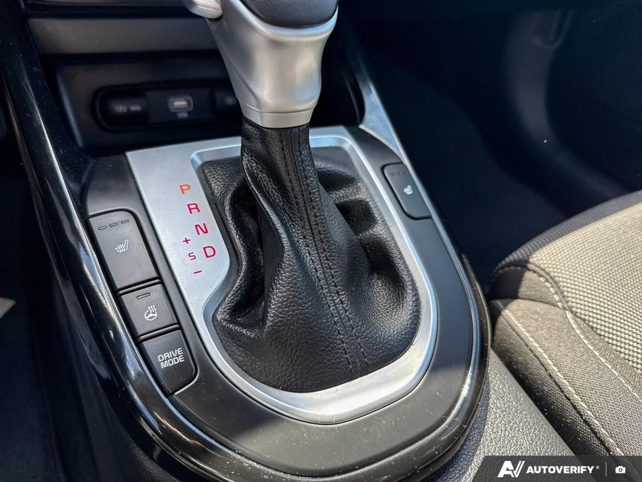 2024 Kia Forte EX / HTD SEATS / BLUETOOTH / SUNROOF / BLINDSPOT Photo