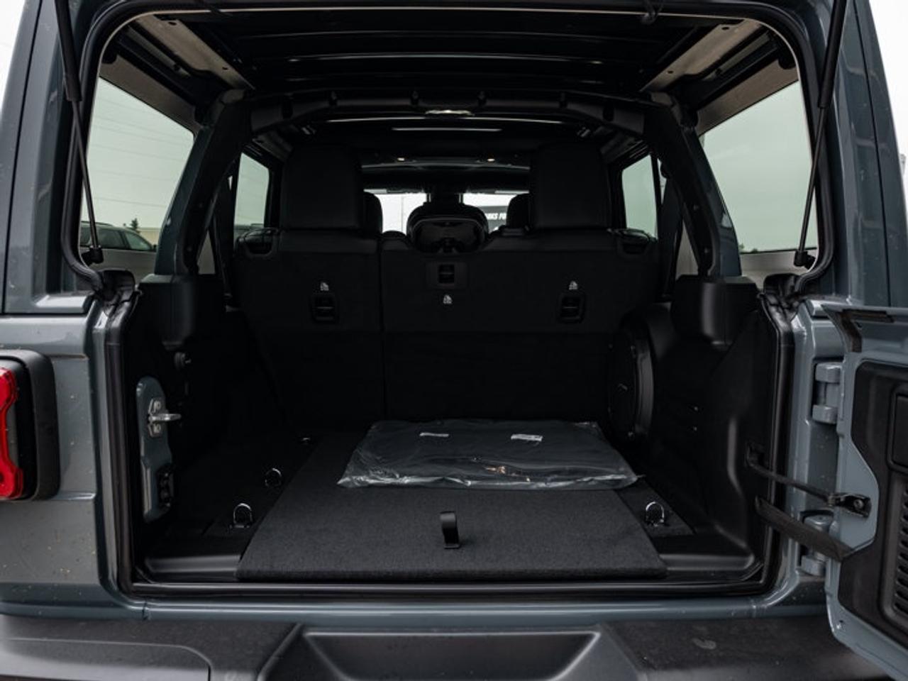 2026 Jeep Wrangler Willys 392 Photo