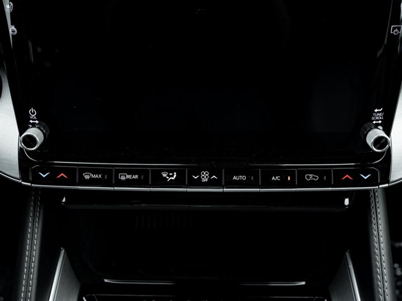 2026 Jeep Grand Wagoneer Limited Altitude Photo