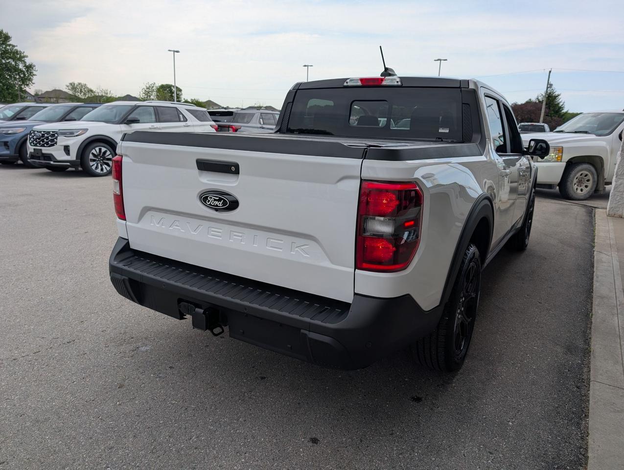 2025 Ford Maverick Lariat AWD SuperCrew Photo4