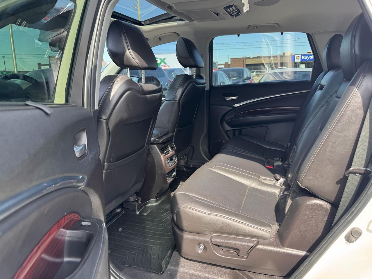 2016 Acura MDX SH-AWD ,Tech Pkg, NAVI, DVD, BLIND SPOT SUNROOF Photo