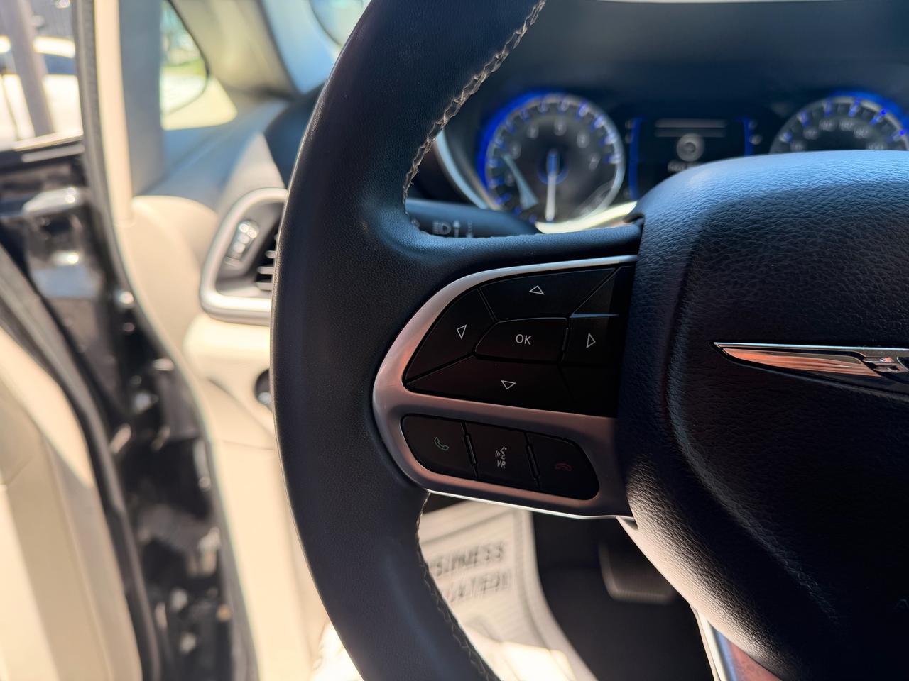 2022 Chrysler Grand Caravan SXT Photo