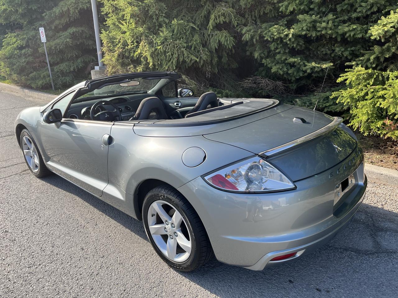 2009 Mitsubishi Eclipse GS. CONVERTIBLE - ONLY 59K MILES!! Photo2