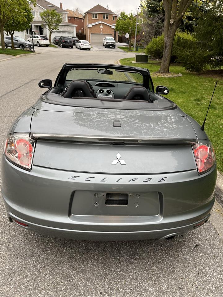 2009 Mitsubishi Eclipse GS. CONVERTIBLE - ONLY 59K MILES!! Photo4