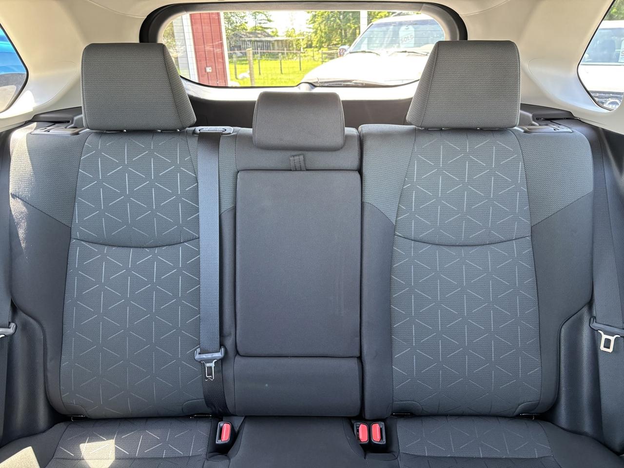 2024 Toyota RAV4 LE ~CLEAN CARFAX!~1 OWNER~ Photo