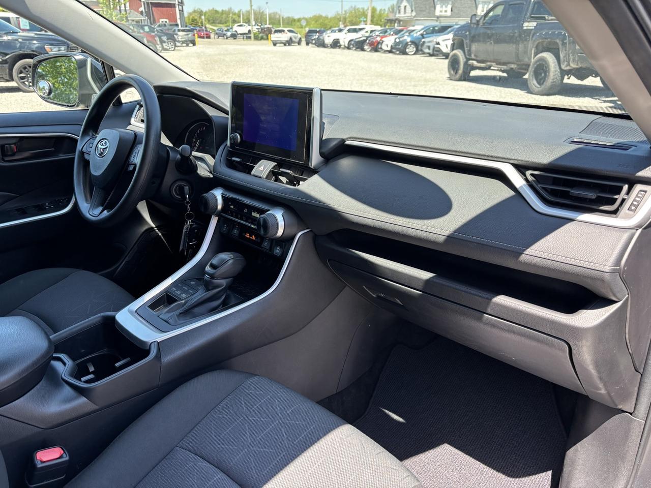 2024 Toyota RAV4 LE ~CLEAN CARFAX!~1 OWNER~ Photo