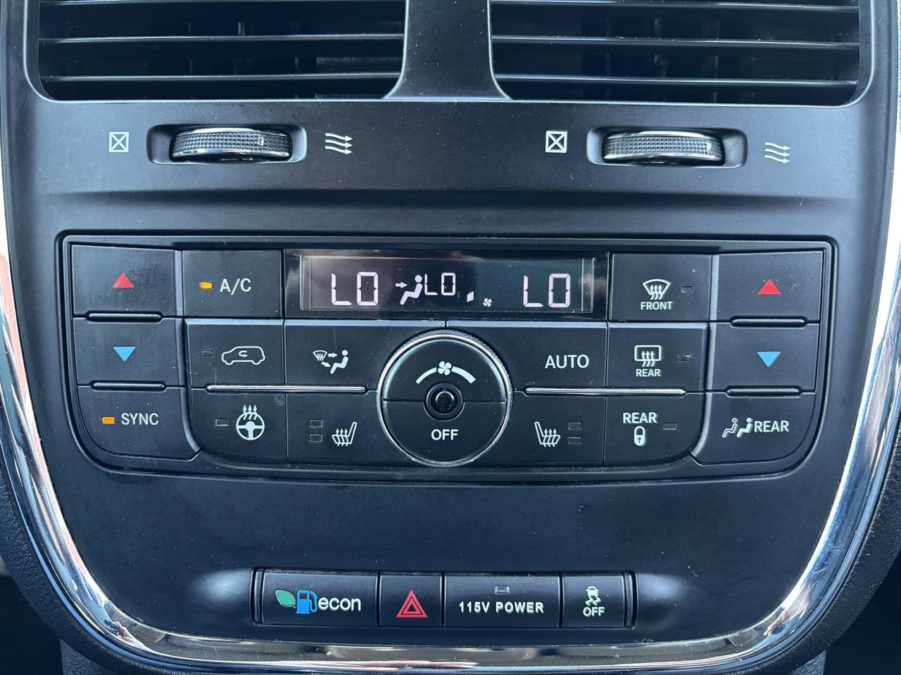2019 Dodge Grand Caravan GT Photo