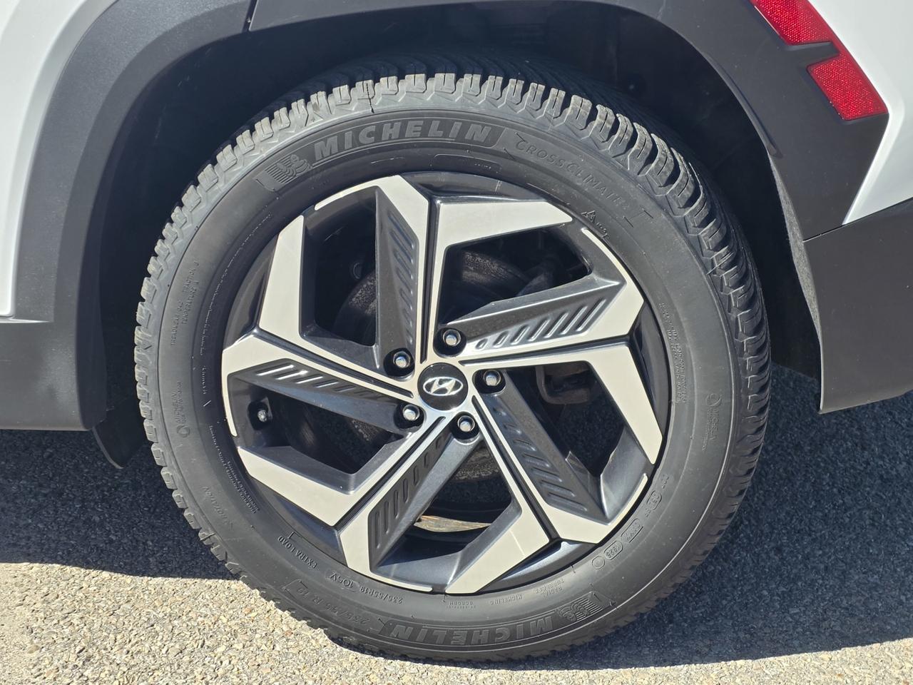 2022 Hyundai Tucson Hybrid Luxury AWD Photo