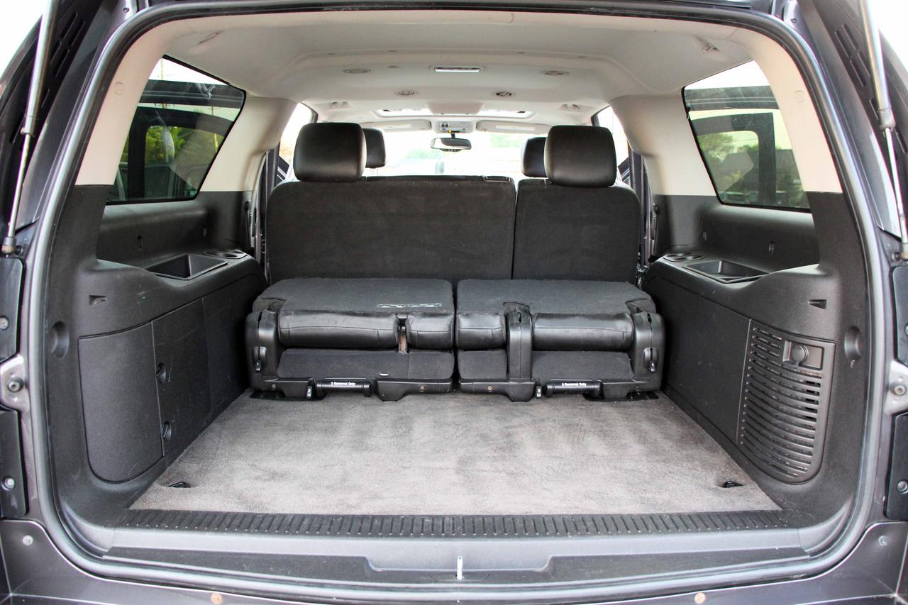 2011 Chevrolet Suburban LT w/1SD Photo