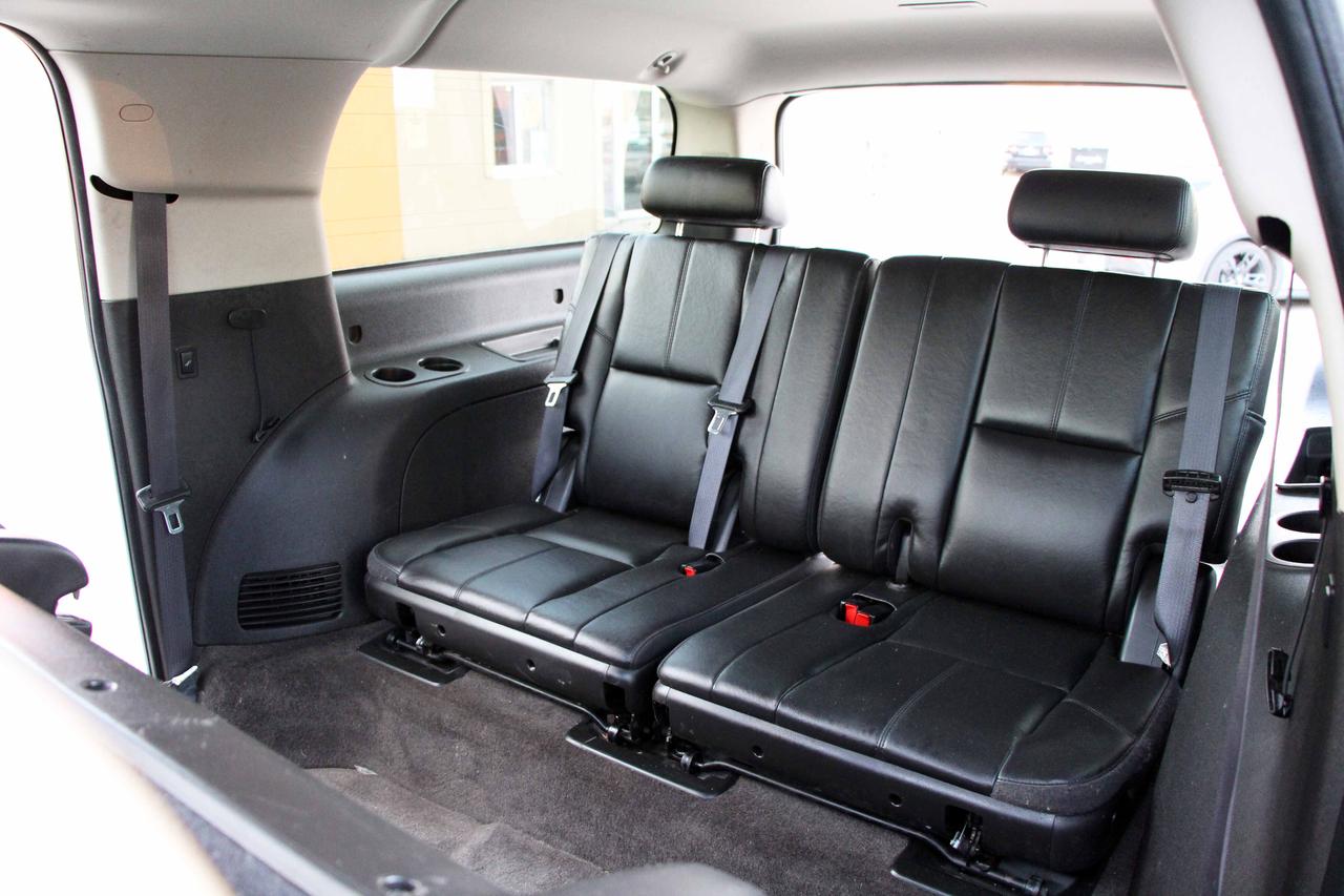 2011 Chevrolet Suburban LT w/1SD Photo