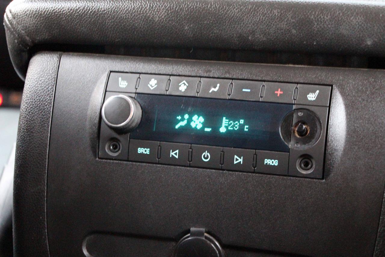 2011 Chevrolet Suburban LT w/1SD Photo