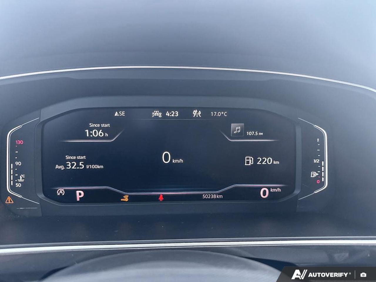 2023 Volkswagen Tiguan COMFORTLINE / RLINE BLACK EDITION / NO ACCIDENTS Photo