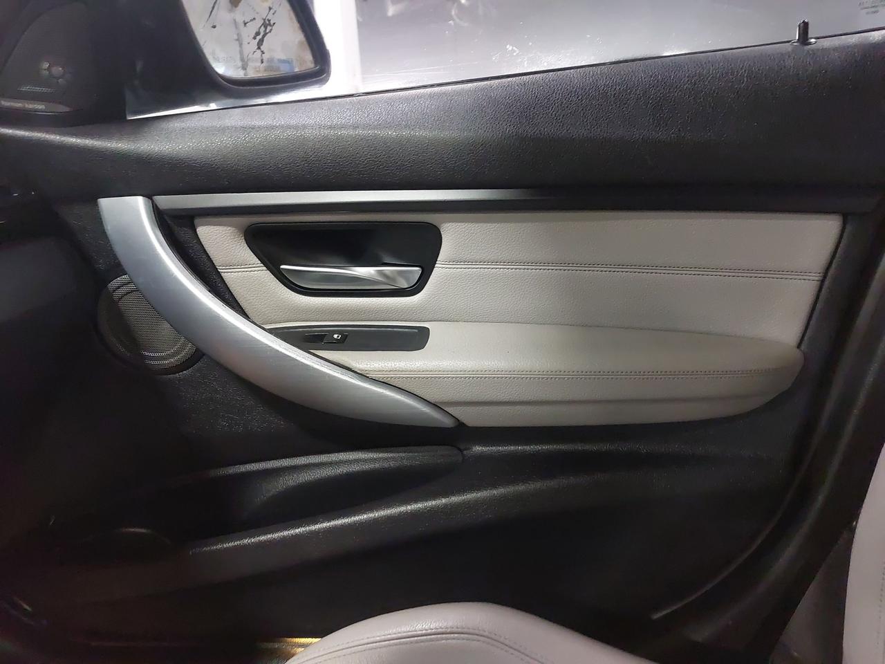 2013 BMW 328i 328i xDrive Photo
